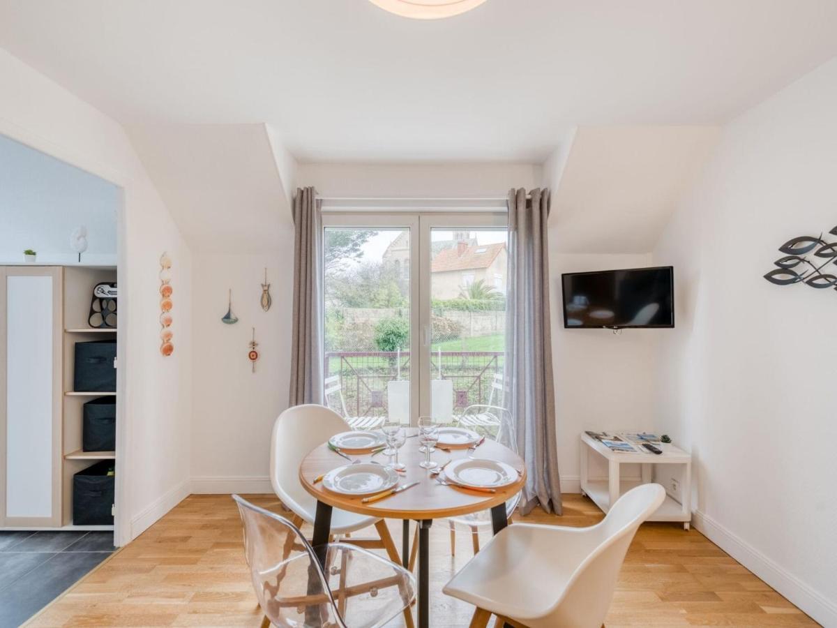 Apartment In A Residence By The Sea Port-en-Bessin-Huppain Buitenkant foto
